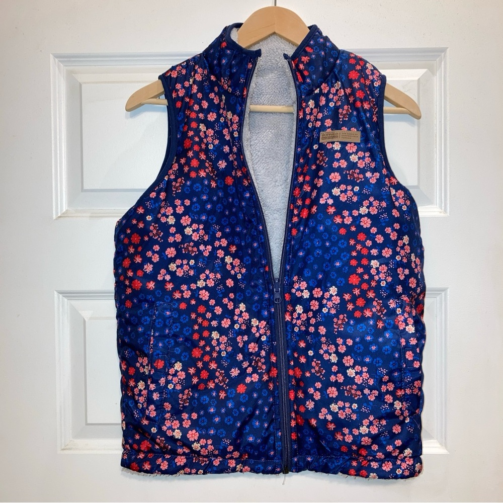 Buffalo David Bitton girls 14/16 Reversible vest blue floral and fleece vest